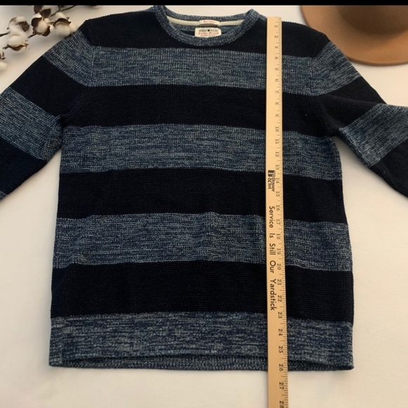 Men’s Lucky Brand Indigo Dyed Blue Striped Sweater - Picture 7 of 8